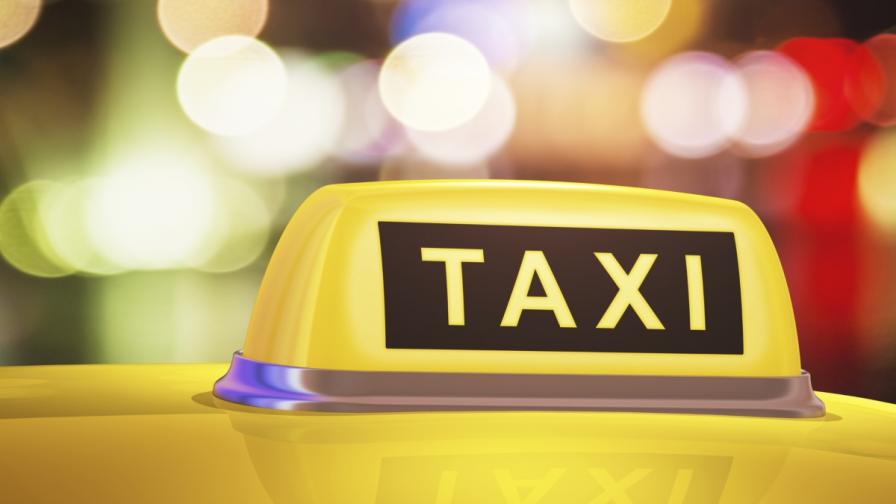 За таксиджията, отвлякъл инспектори – затвор или глоба