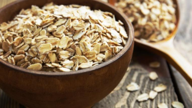  10 засищащи храни, които ни оказват помощ да отслабнем 