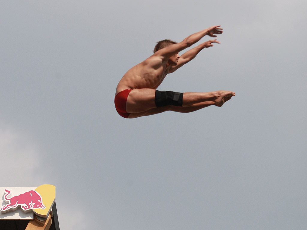 Ден първи от Red Bull Cliff Diving World Series в Мостар /Босна и Херцеговина