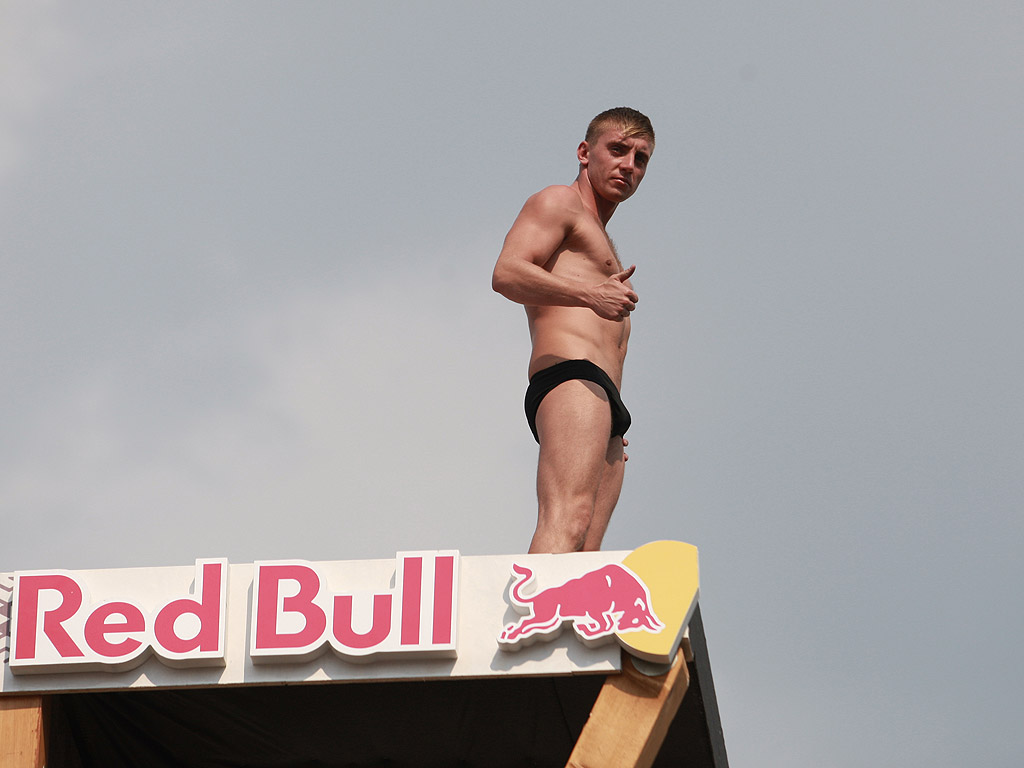 Ден първи от Red Bull Cliff Diving World Series в Мостар /Босна и Херцеговина