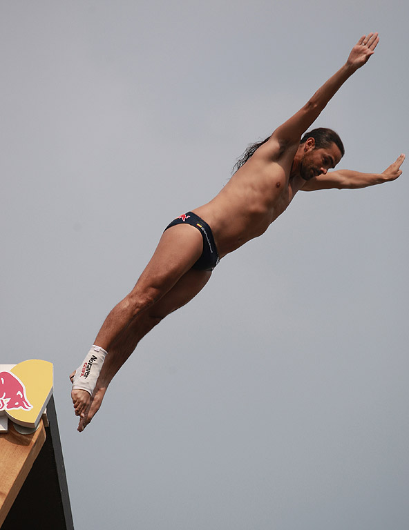 Ден първи от Red Bull Cliff Diving World Series в Мостар /Босна и Херцеговина