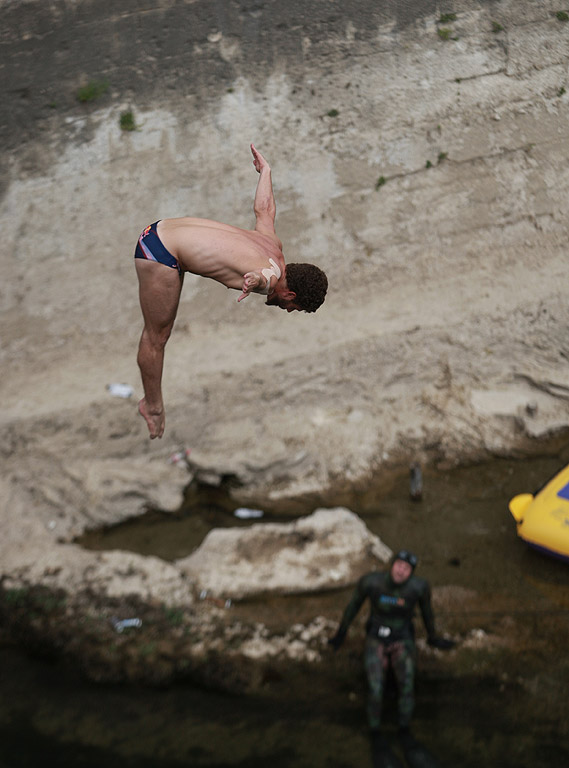 Ден първи от Red Bull Cliff Diving World Series в Мостар /Босна и Херцеговина