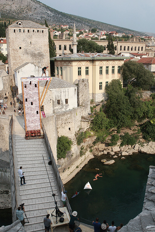 Ден първи от Red Bull Cliff Diving World Series в Мостар /Босна и Херцеговина