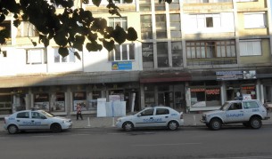 Комоцио и счупена лицева кост след спор за предимство