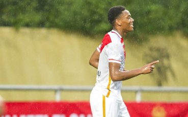 Марсиал мина медицинските прегледи в Юнайтед