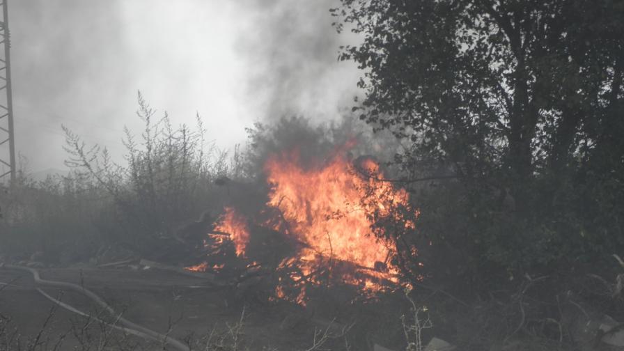 Голям пожар край Благоевград