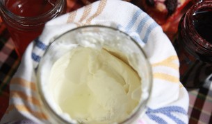 Японците: България е кисело мляко