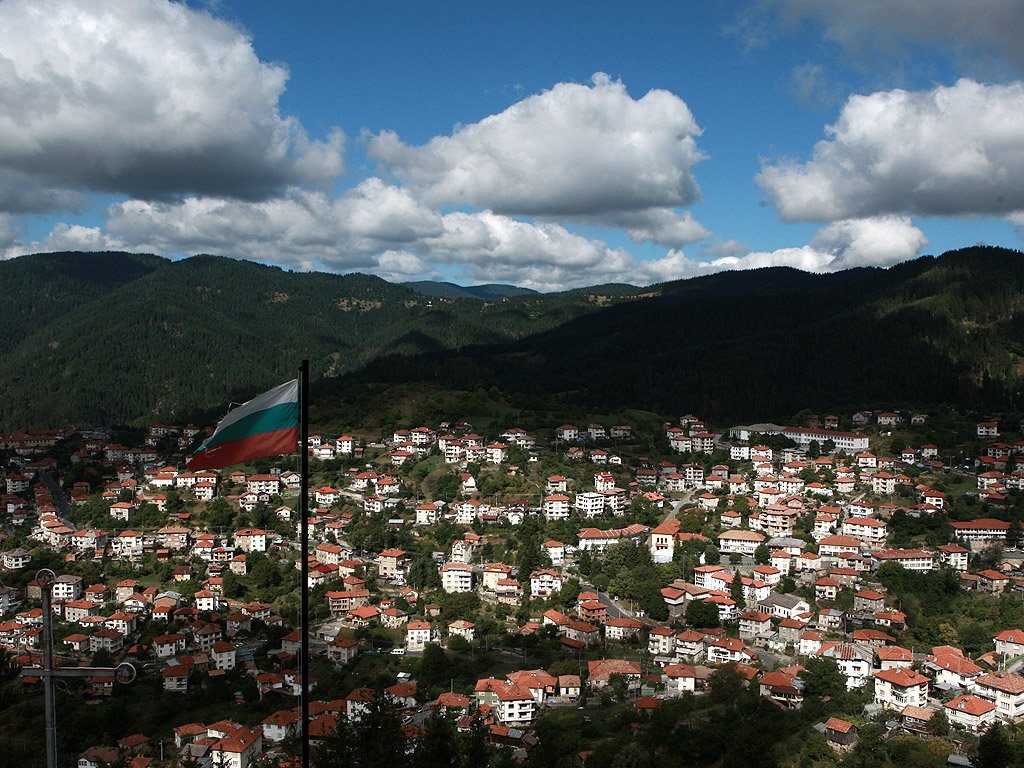 Село Момчиловци, община Смолян.