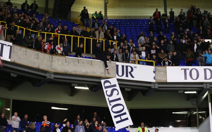 Челси с иновативен ход - събира своите фенове с тези на Тотнъм