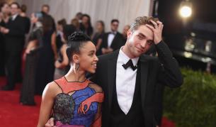 Робърт Патинсън и половинката му Еф Кей Ей Туигс