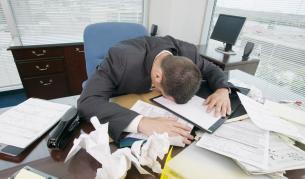 КНСБ: Всеки пети българин работи в изнервяща среда