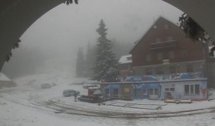 Първи сняг за годината заваля на Витоша