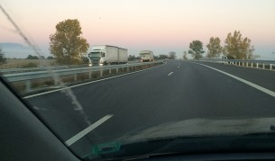 ТИР в насрещното на АМ „Тракия”
