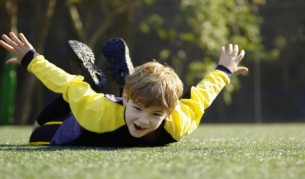 КЗП забрани продажбата на 4 вида опасни детски облекла