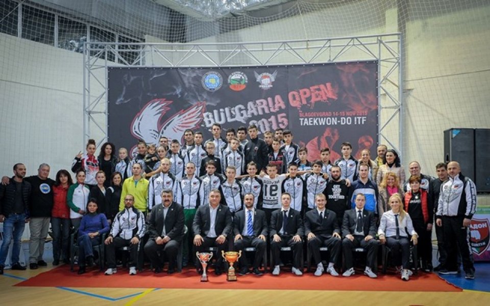 Състезателите на Фолкън триумфираха на международния турнир в Благоевград