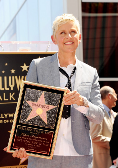 Кой получи 2477-та звезда в Холивуд