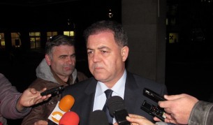 Ненчев: Не контролираме пътя на българските оръжия