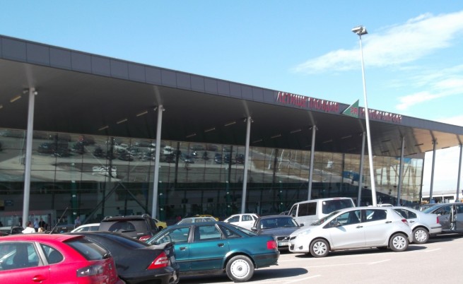 Кой е виновен за хаоса на летище Пловдив?