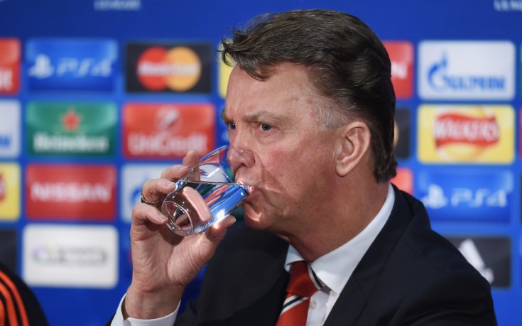 Ван Гаал вярва в титла за Лестър