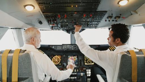 Неквалифициран капитан летял месеци над Европа с фалшиви сертификати