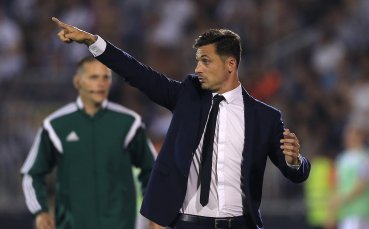 Треньорът на Стяуа подаде оставка