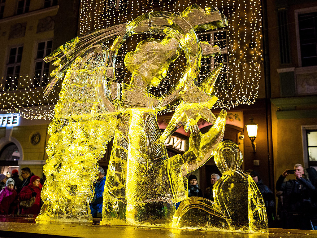 Десети международен фестивал на ледените скулптури в Познан, Полша.