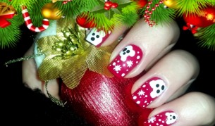 Лесен коледен маникюр с мечета (видео)
