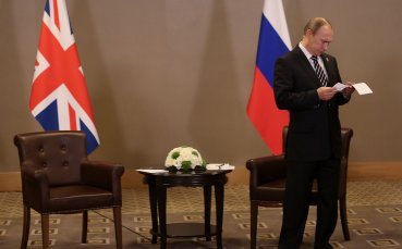 Путин пристига с подводница на Европейското