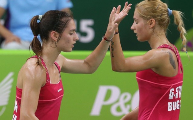 Стефани Стоева и Габриела Стоева се класираха за четвъртфиналите на