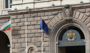 Вижте кого спрягат за служебен премиер