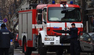Евакуираха десетки заради пожар в Пловдив