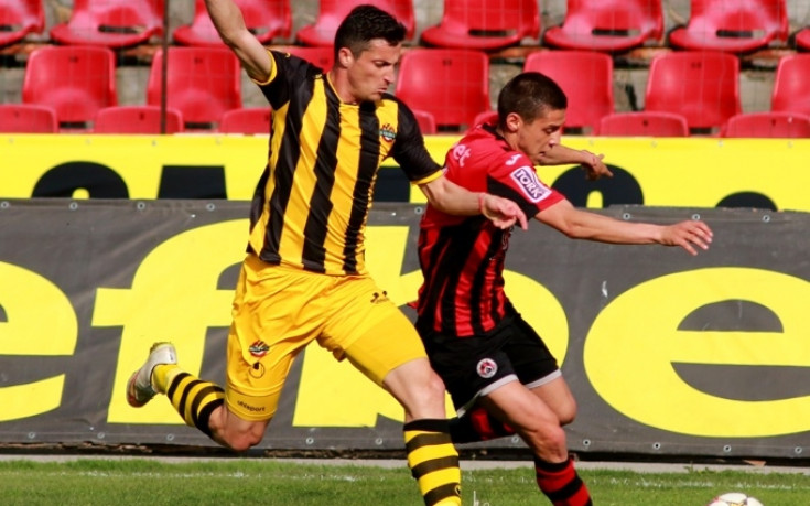 Влади Романов подписва с Черно море в понеделник