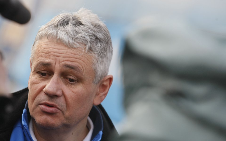 Левски преговаря за мач с румънци след отказ на Волин