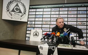 Сложен треньорски ребус имат да разрешават в Славия Както стана