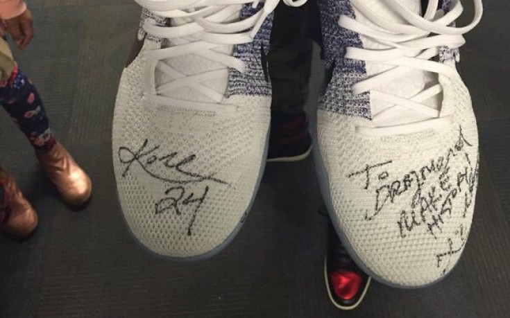 Дори шампионите благоговеят пред Коби