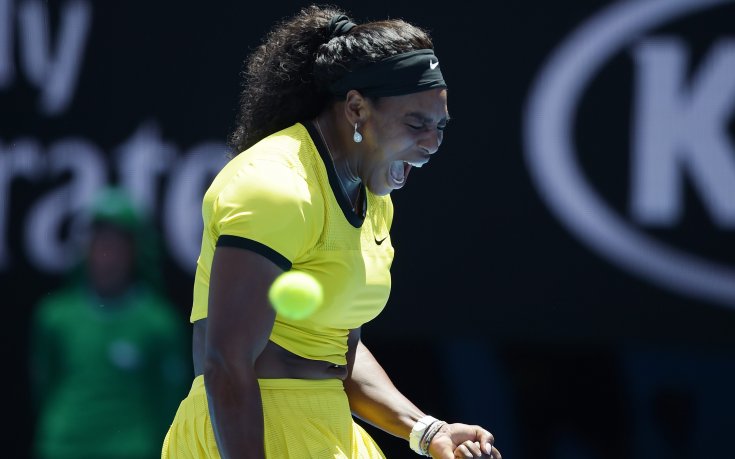 Серина Уилямс започна с трудна победа