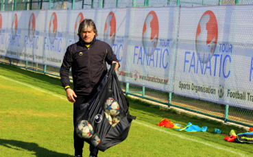 Ботев поздрави домакина си за ЧРД