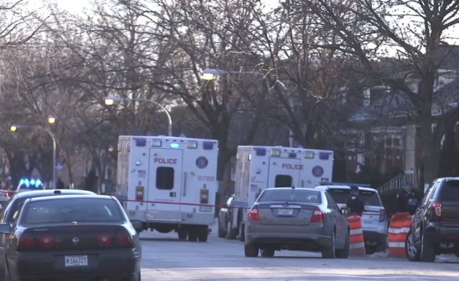 Петима възрастни и дете убити в къща в Чикаго