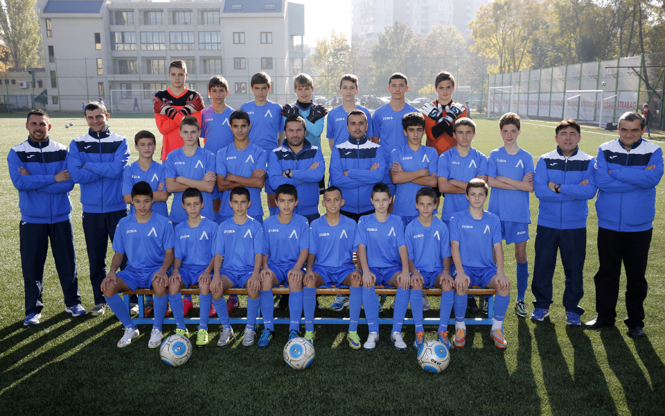 Два отбора от школата на Левски спечелиха турнира в Сандански