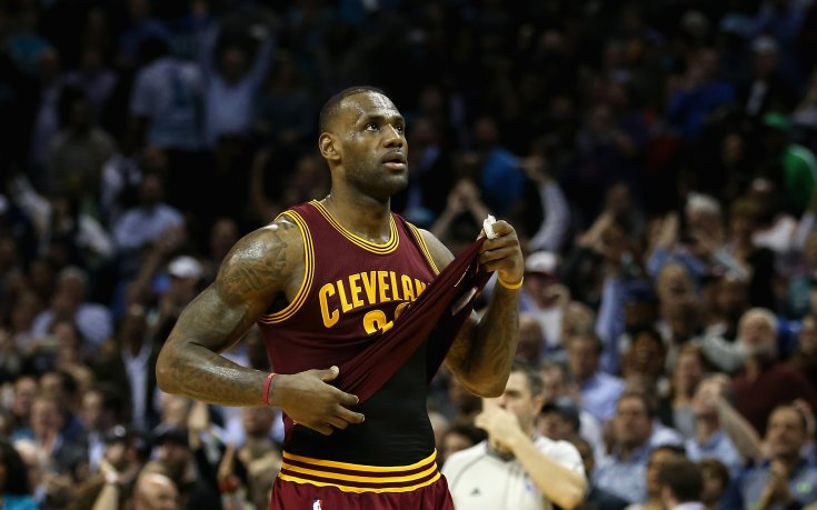 ВИДЕО: ЛеБрон Джеймс с 25 точки за успех на Кливланд