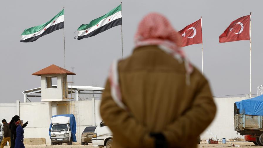 Турция няма да влезе в Сирия без позволението на САЩ