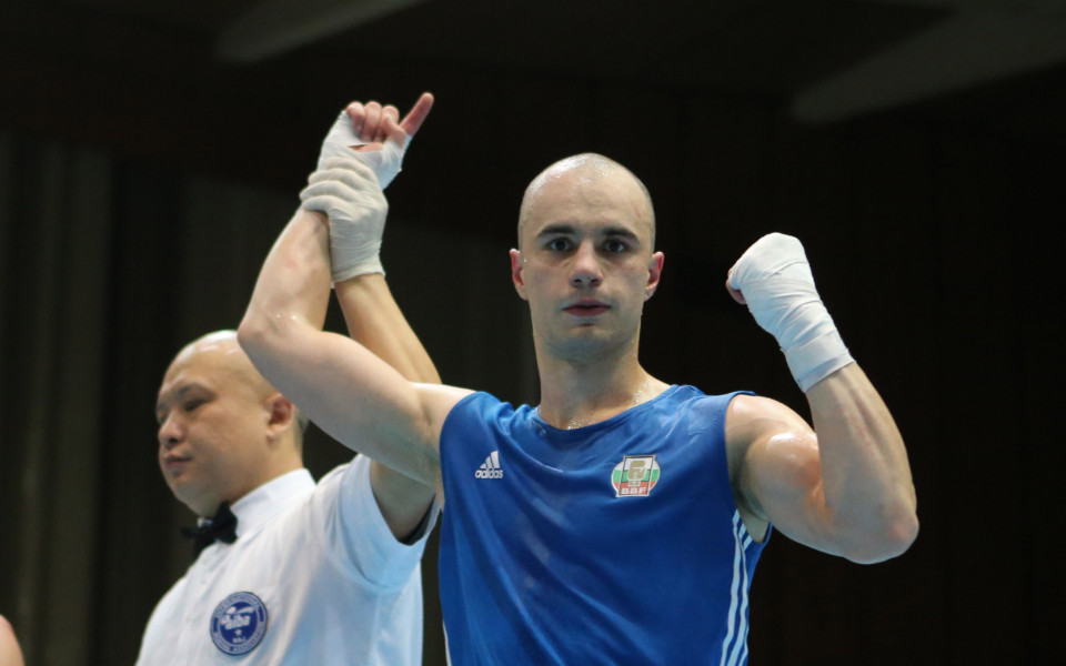 Родна победа в бокса, Чамов строши от бой турчин