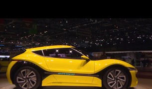 Първата нисковолтова кола в света