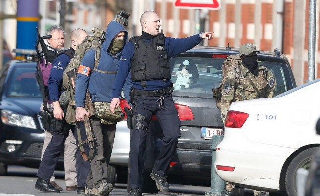 Убитият при вчерашната престрелка в Брюксел е алжирец