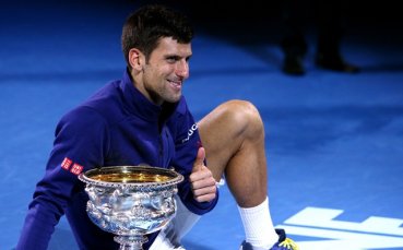 ВИДЕО: Ноле вилнее с малчугани на Индиън Уелс