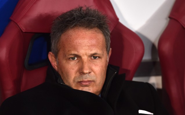 Торино уволнил Синиша Михайлович пише tribalfootball com Според информация до