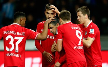 Хановер изпусна последния влак срещу Херта