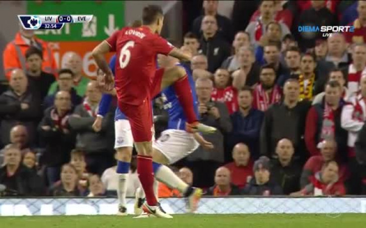 ВИДЕО: Ливърпул скочи за дузпа, имаше ли такава?