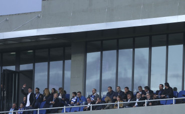 Кои ВИП-личности гледаха Левски - Лудогорец