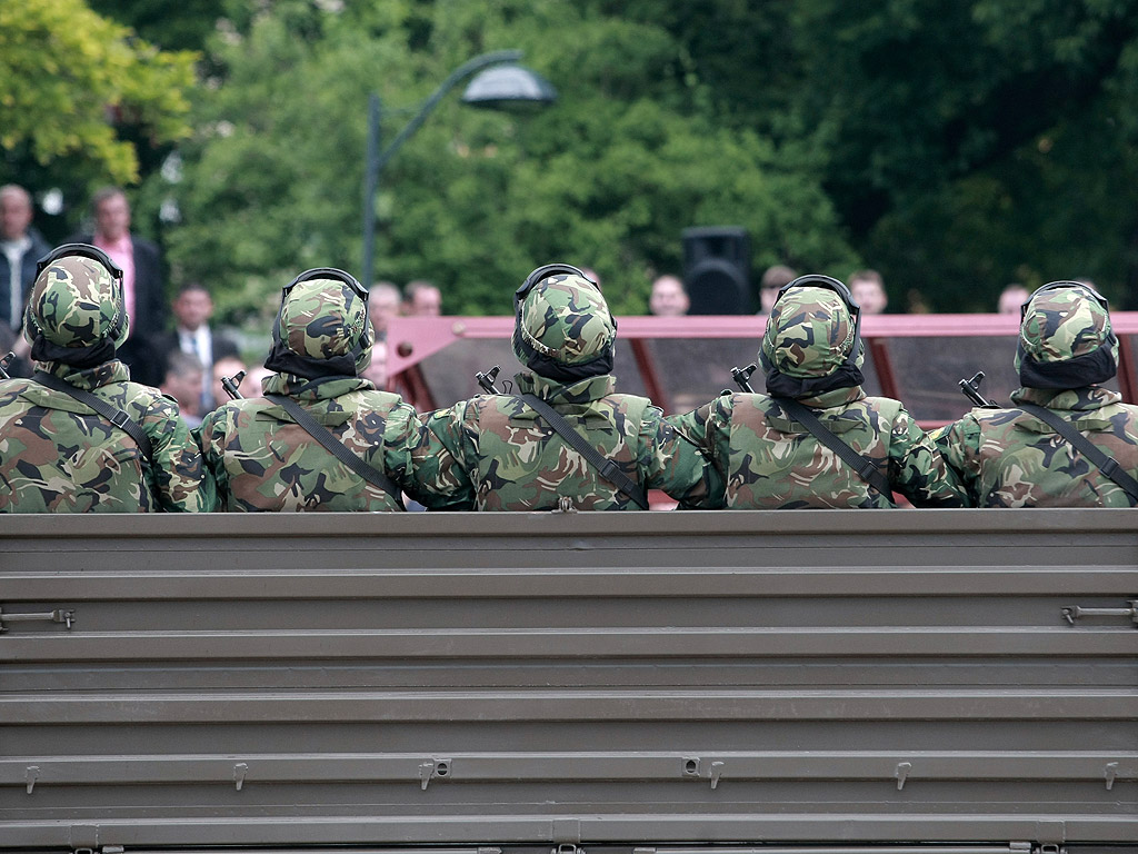 Военния парад в столицата на представителните части на Българската армия